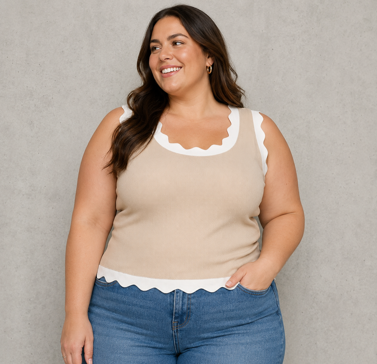 Scallop Detail Knit Tank