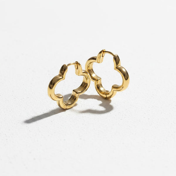 Quarterfoil hoops