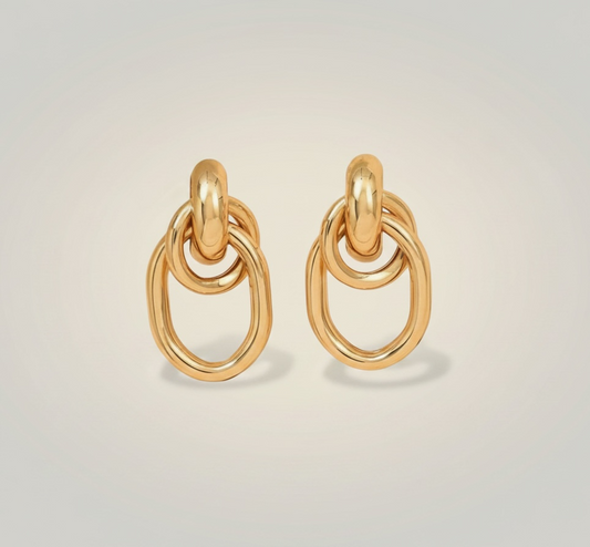 Knot stud earrings
