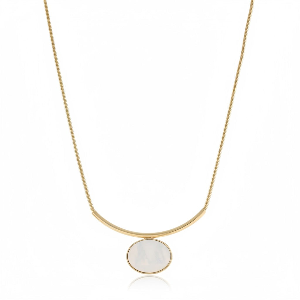 Mother of Pearl Bar Choker