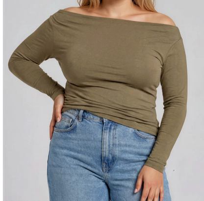 Boat Neck Knit Top