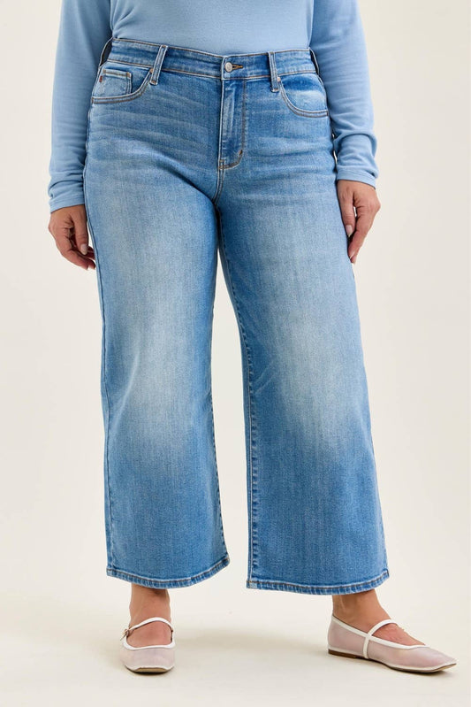 Claudia Ankle Wide Jeans- Medium Wash