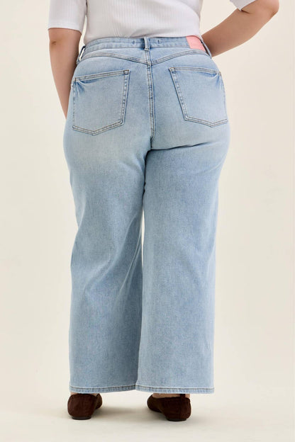 Petite Retro Wide Jean