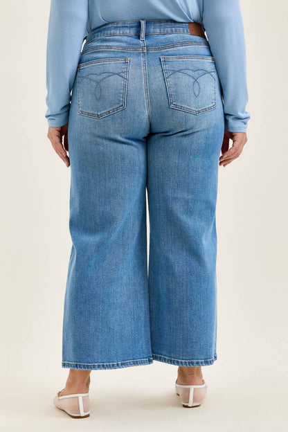 Claudia Ankle Wide Jeans